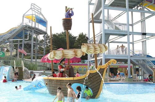 waterpark play area for families